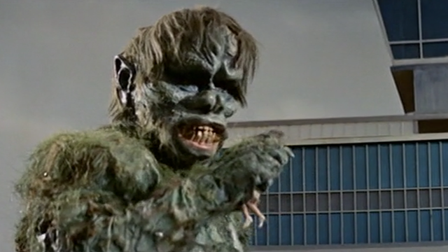 The War of the Gargantuas (1966)